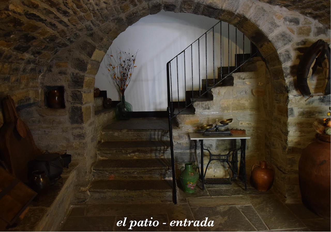 Готель Casa Dueso El Pueyo de Araguas Екстер'єр фото