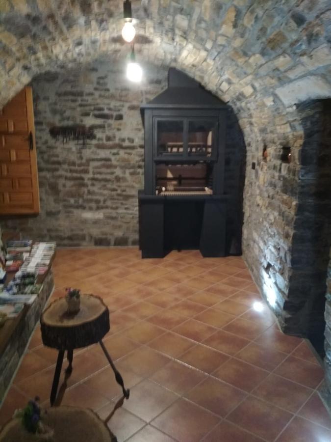 Готель Casa Dueso El Pueyo de Araguas Екстер'єр фото
