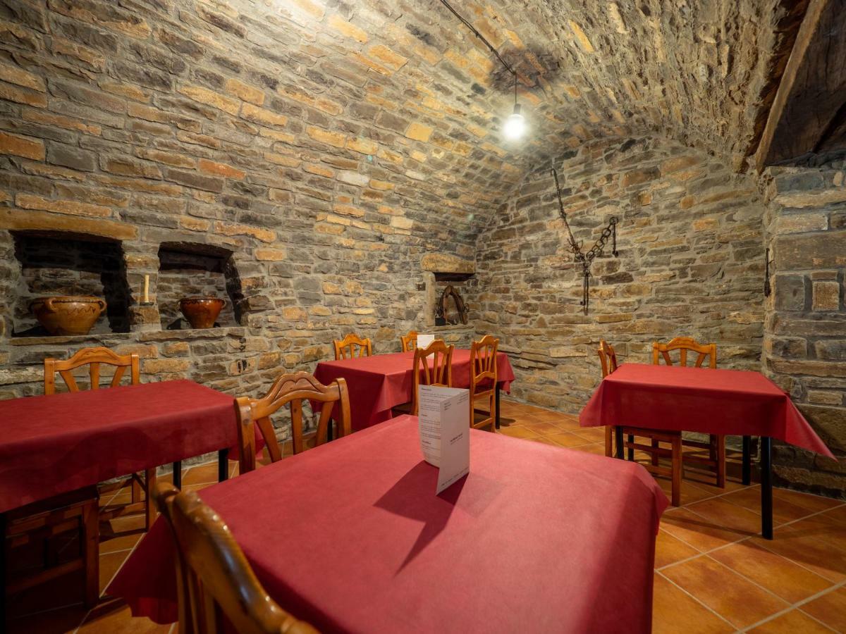 Готель Casa Dueso El Pueyo de Araguas Екстер'єр фото